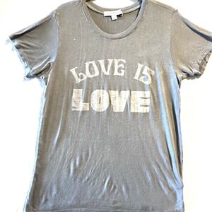 Daydreamer Love Is‎ Love T-shirt Womens S Small gray Worn In Comfy Top Gray